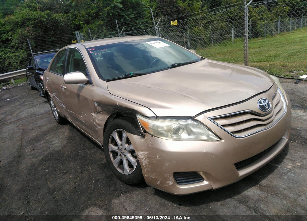 2011 TOYOTA CAMRY LE VIN: 4T1BF3EKXBU228503