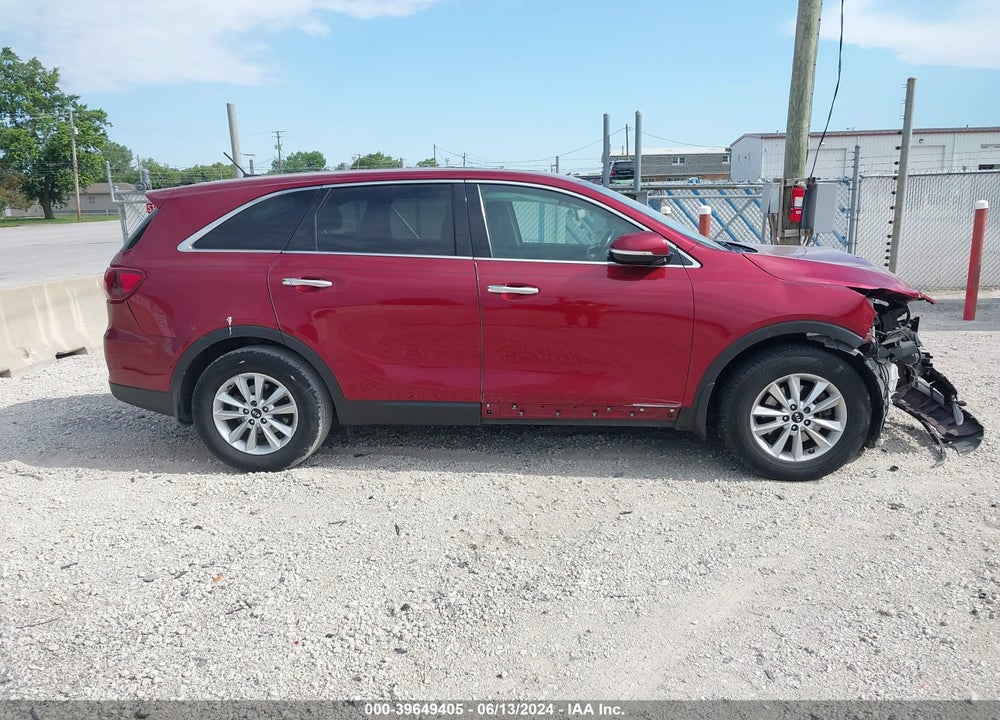 2019 KIA SORENTO 2.4L LX VIN: 5XYPG4A30KG535174
