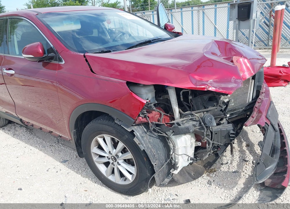 2019 KIA SORENTO 2.4L LX VIN: 5XYPG4A30KG535174
