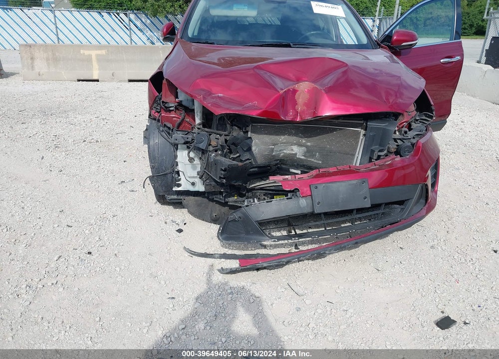 2019 KIA SORENTO 2.4L LX VIN: 5XYPG4A30KG535174