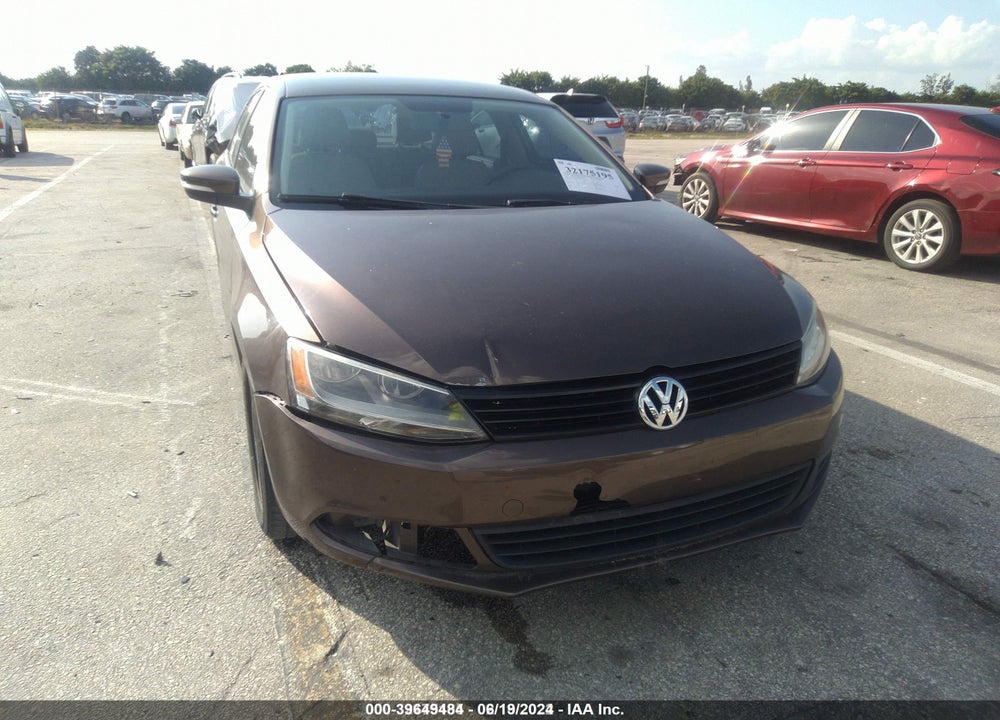 2014 VOLKSWAGEN JETTA 1.8T SE VIN: 3VWD07AJXEM213444