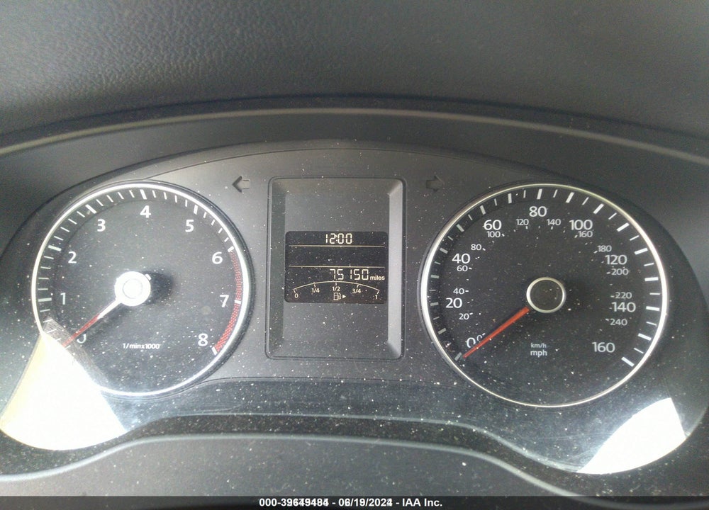 2014 VOLKSWAGEN JETTA 1.8T SE VIN: 3VWD07AJXEM213444