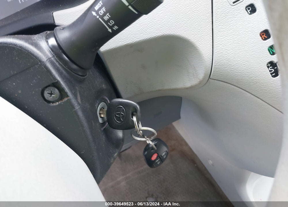 2014 TOYOTA SIENNA LE V6 8 PASSENGER VIN: 5TDKK3DC0ES485639