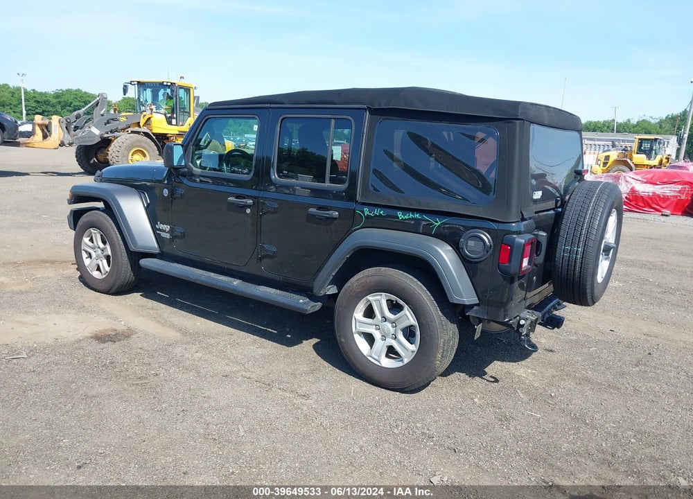 2018 JEEP WRANGLER UNLIMITED SPORT S 4X4 VIN: 1C4HJXDG6JW273233