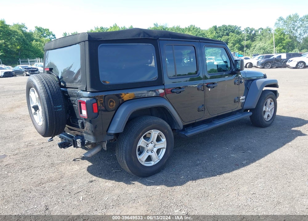 2018 JEEP WRANGLER UNLIMITED SPORT S 4X4 VIN: 1C4HJXDG6JW273233