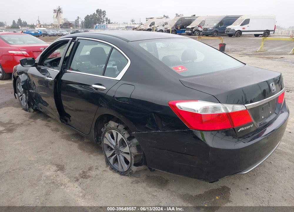 2015 HONDA ACCORD VIN: 1HGCR2F38FA181305