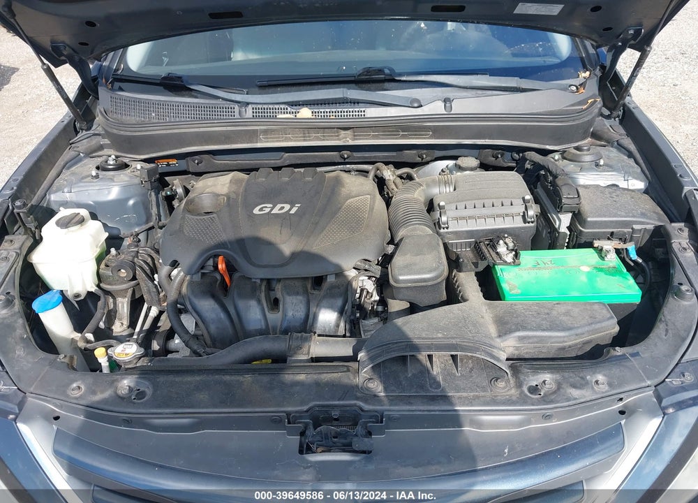 2014 HYUNDAI SONATA GLS VIN: 5NPEB4AC1EH935179