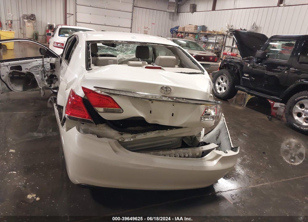 2011 TOYOTA AVALON VIN: 4T1BK3DB6BU410955