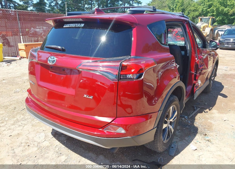2018 TOYOTA RAV4 XLE VIN: 2T3WFREV0JW454943