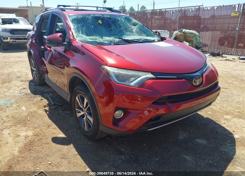 2018 TOYOTA RAV4 XLE VIN: 2T3WFREV0JW454943
