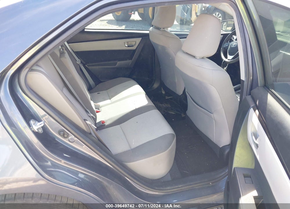 2018 TOYOTA COROLLA LE VIN: 5YFBURHE2JP846963
