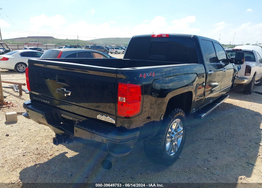 2018 CHEVROLET SILVERADO 2500HD HIGH COUNTRY VIN: 1GC1KXEY2JF223113