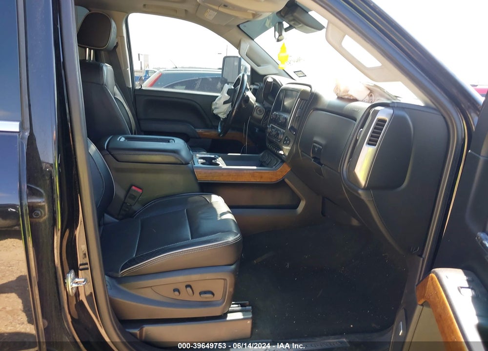 2018 CHEVROLET SILVERADO 2500HD HIGH COUNTRY VIN: 1GC1KXEY2JF223113