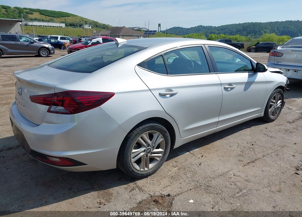 2020 HYUNDAI ELANTRA SEL VIN: 5NPD84LF6LH513018