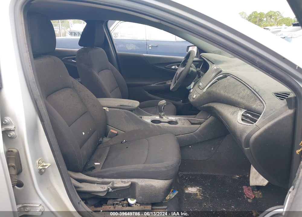 2019 CHEVROLET MALIBU LT VIN: 1G1ZD5ST1KF108183