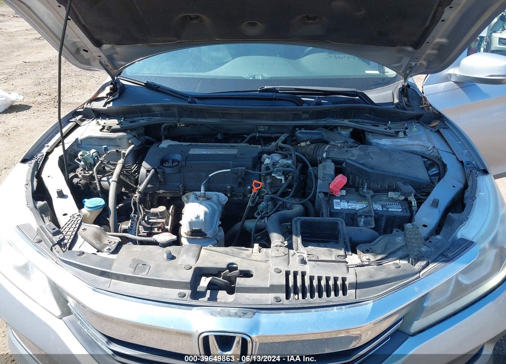 2016 HONDA ACCORD VIN: 1HGCR2F01GA163235