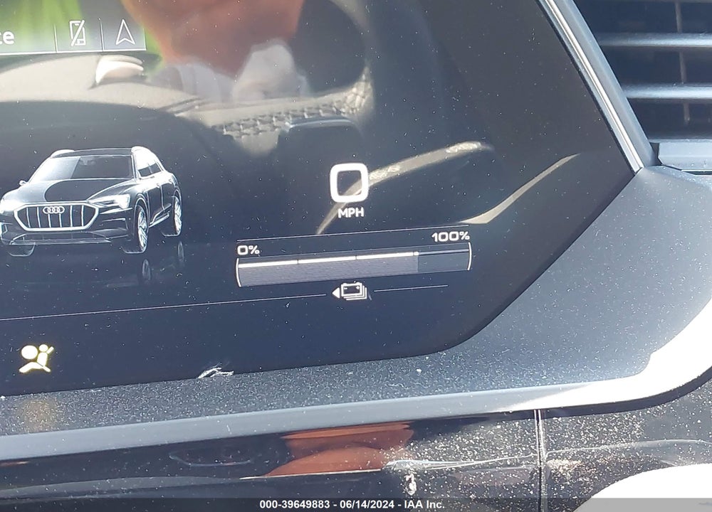 2022 AUDI E-TRON PREMIUM QUATTRO VIN: WA1AAAGE9NB037899