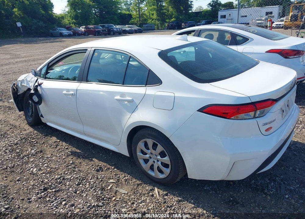 2021 TOYOTA COROLLA LE VIN: 5YFEPMAE3MP221185