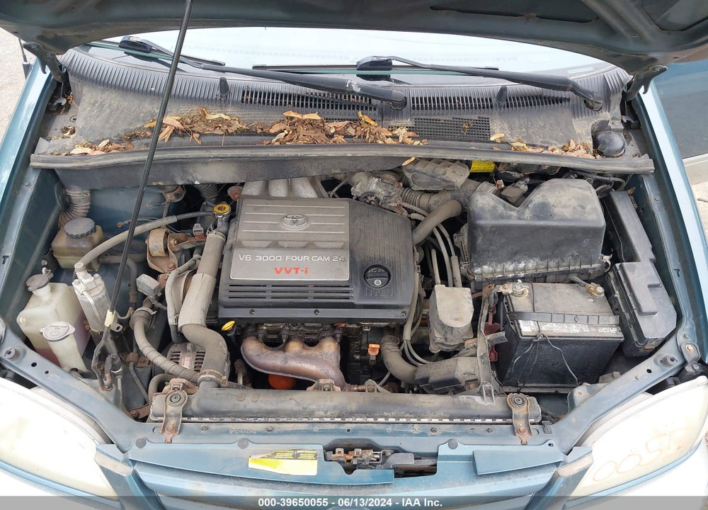 2002 TOYOTA SIENNA CE VIN: 4T3ZF19C12U432913