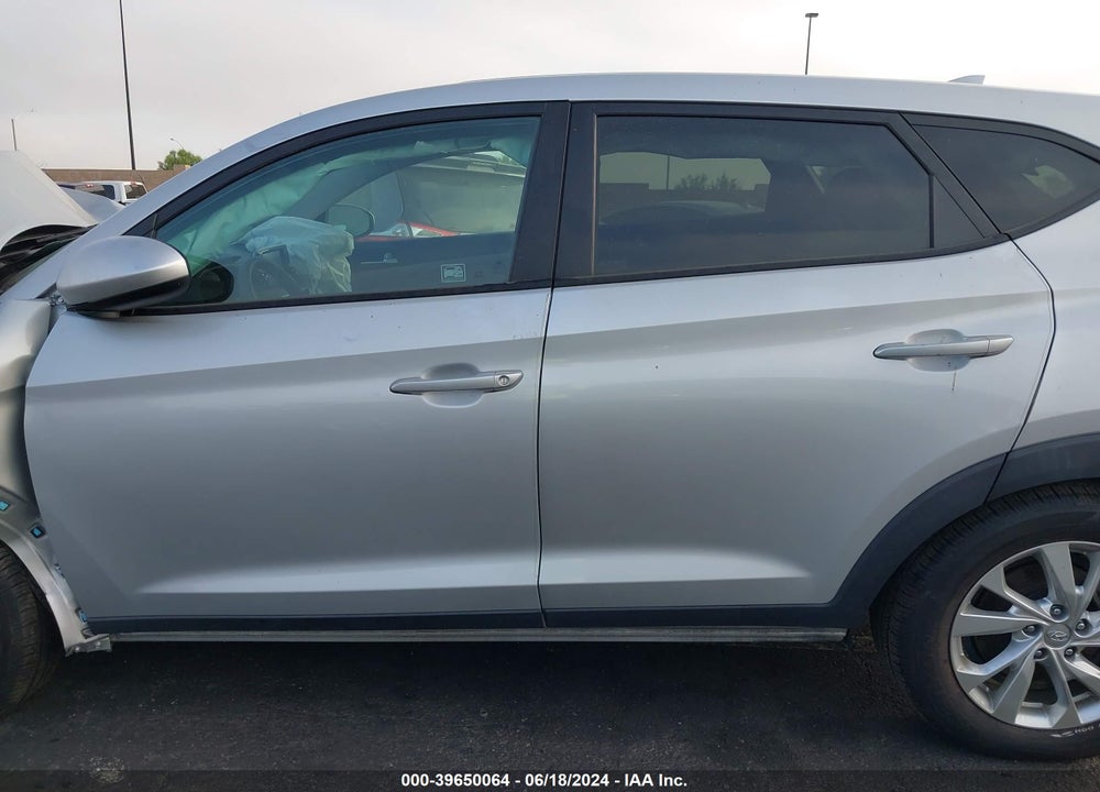 2019 HYUNDAI TUCSON SE VIN: KM8J23A4XKU897773