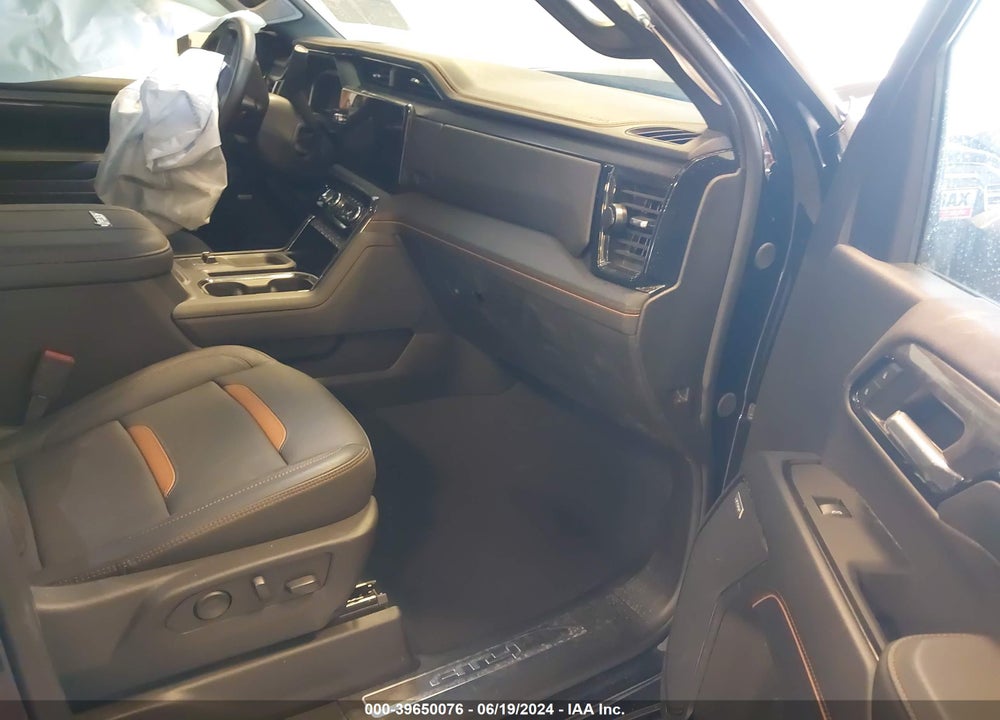 2024 GMC SIERRA 2500HD 4WD STANDARD BED AT4 VIN: 1GT49PEY7RF256449