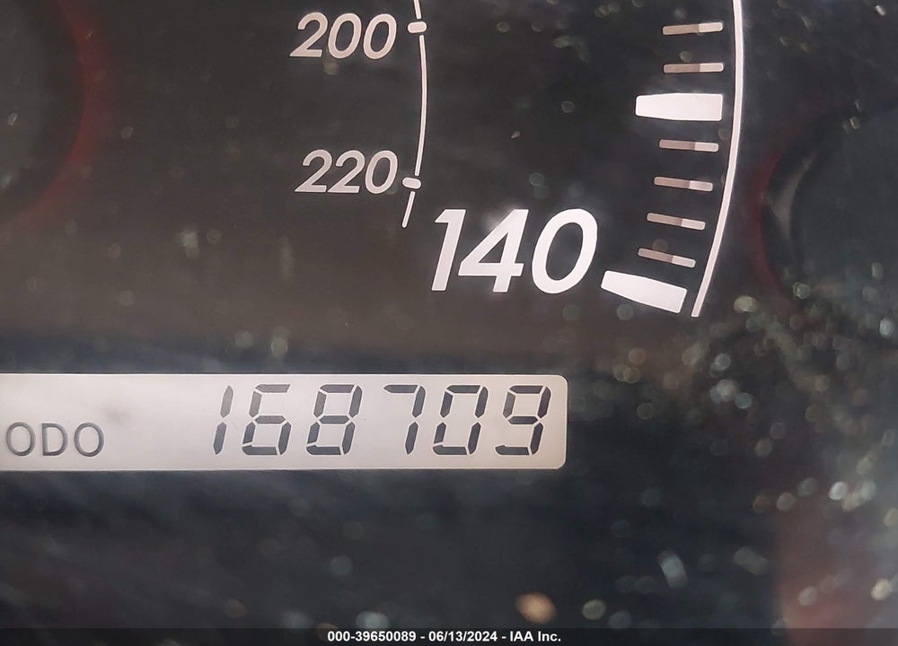 2005 TOYOTA CAMRY LE VIN: 4T1BE32K75U010675