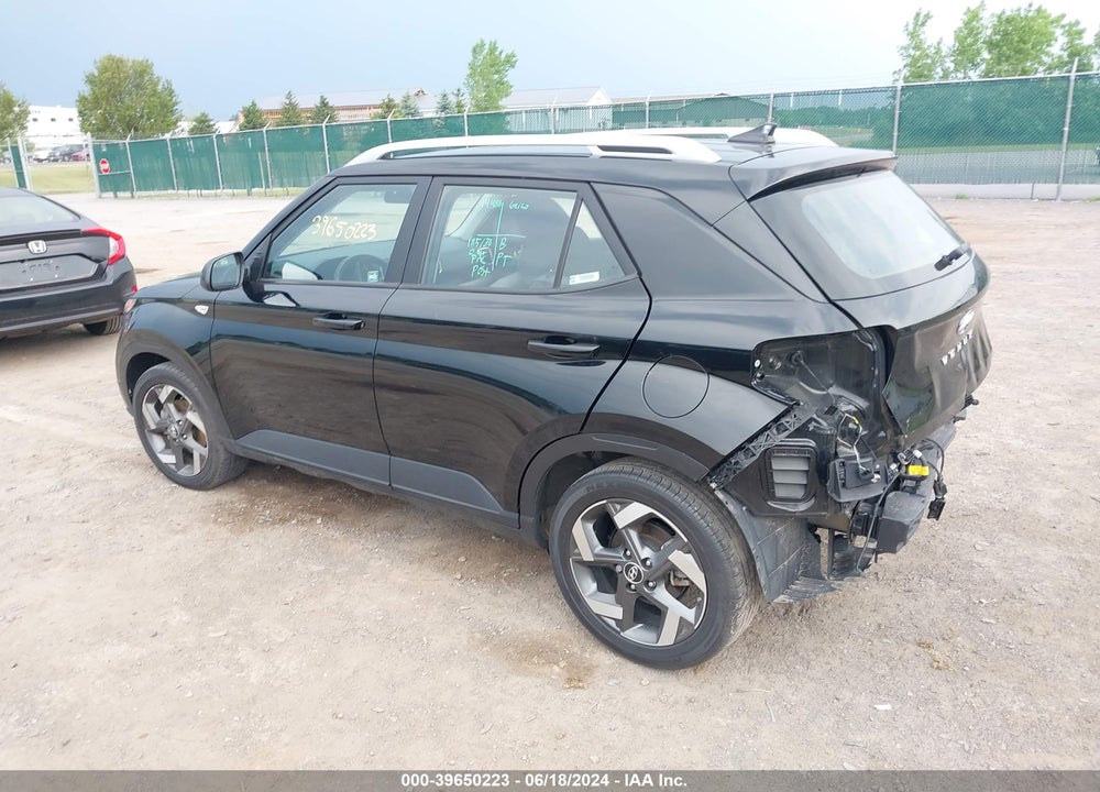 2021 HYUNDAI VENUE SEL VIN: KMHRC8A33MU082614