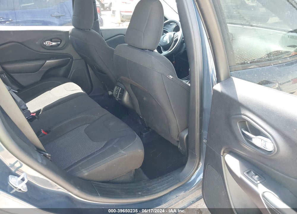 2021 JEEP CHEROKEE LATITUDE FWD VIN: 1C4PJLCB9MD134644