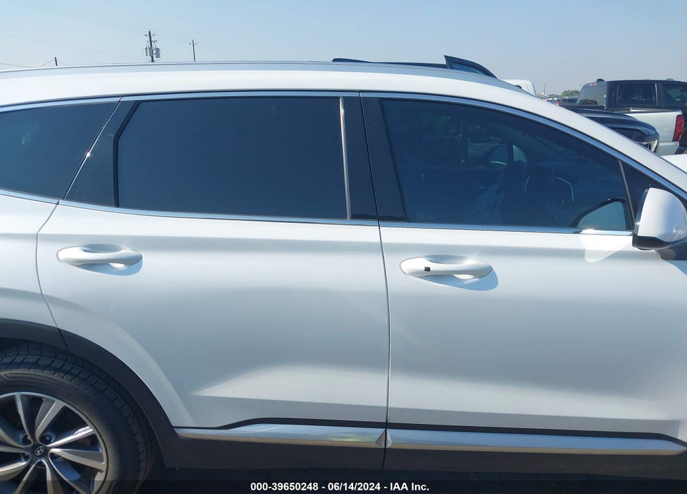 2020 HYUNDAI SANTA FE SEL VIN: 5NMS33AD0LH242391
