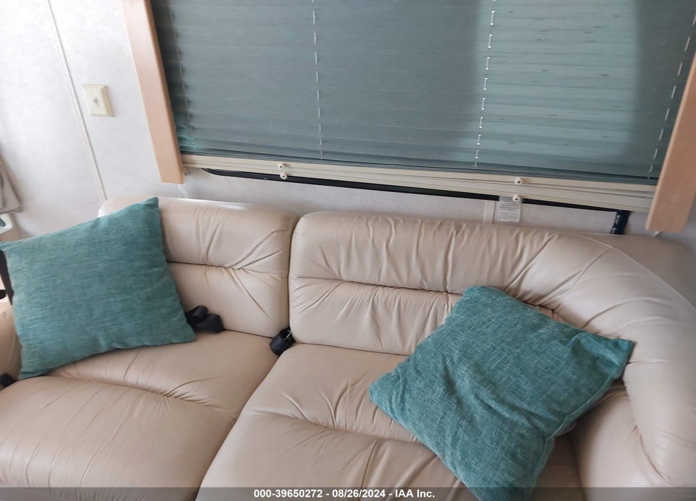 2002 SPARTAN MOTORS MOTORHOME 4VZ VIN: 4VZBN24972C041224