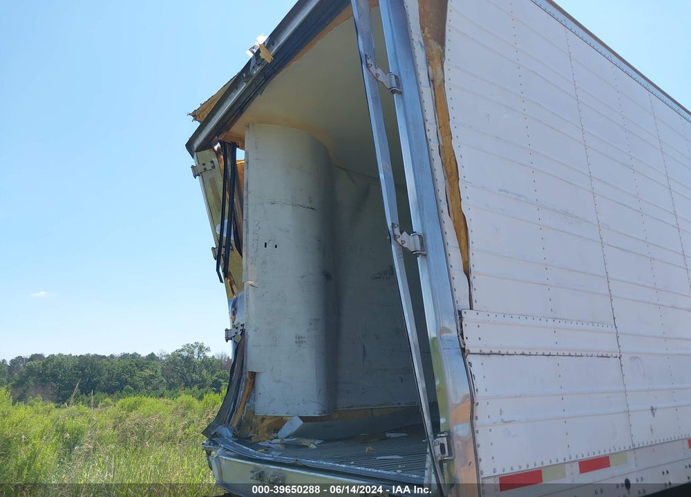 2011 WABASH NATIONAL CORP --- VIN: 1JJV532B9BL368936