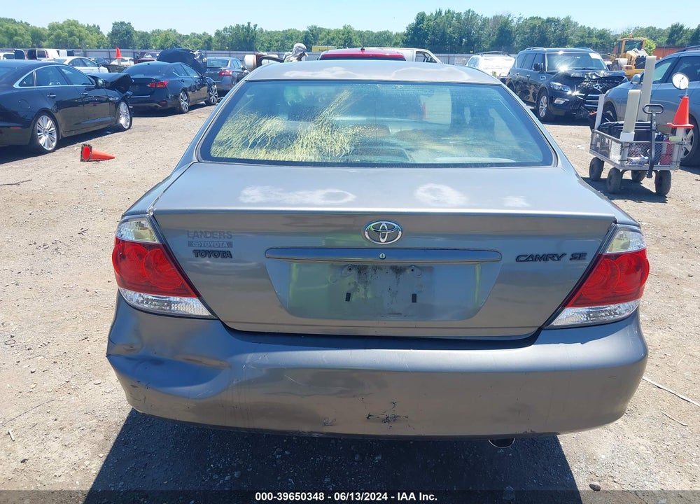 2005 TOYOTA CAMRY SE VIN: 4T1BE32K75U561995