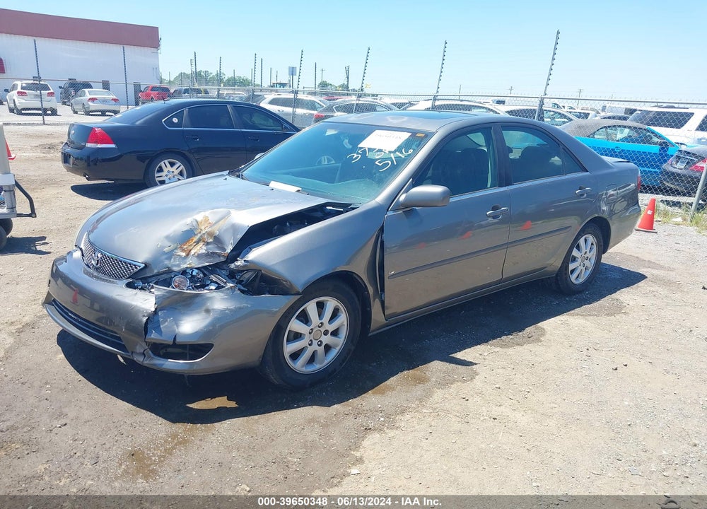 2005 TOYOTA CAMRY SE VIN: 4T1BE32K75U561995