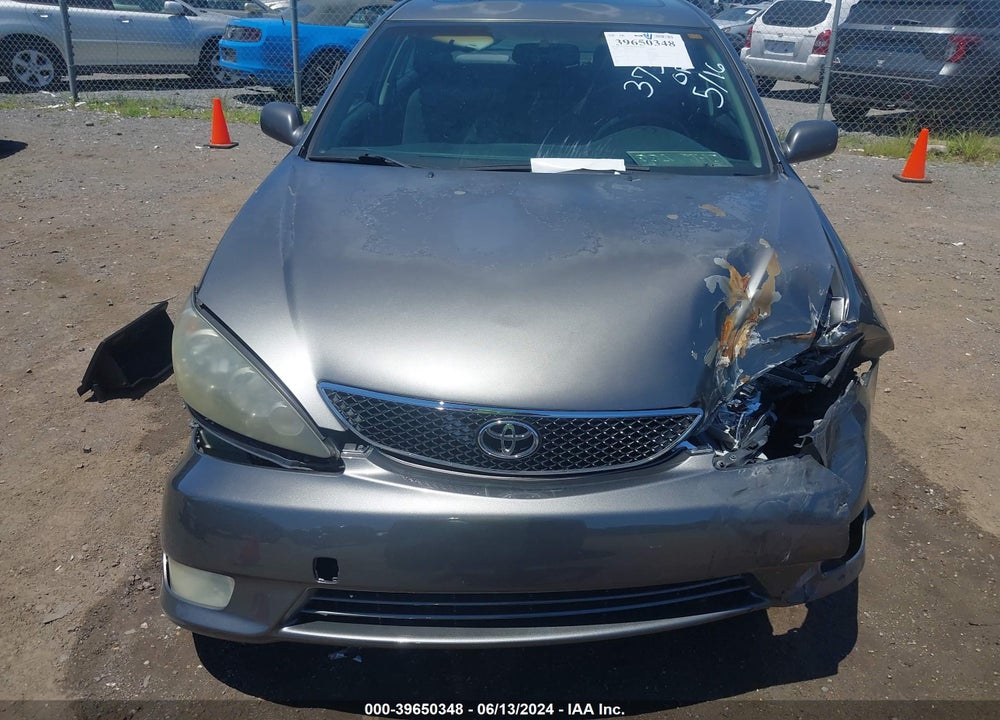 2005 TOYOTA CAMRY SE VIN: 4T1BE32K75U561995