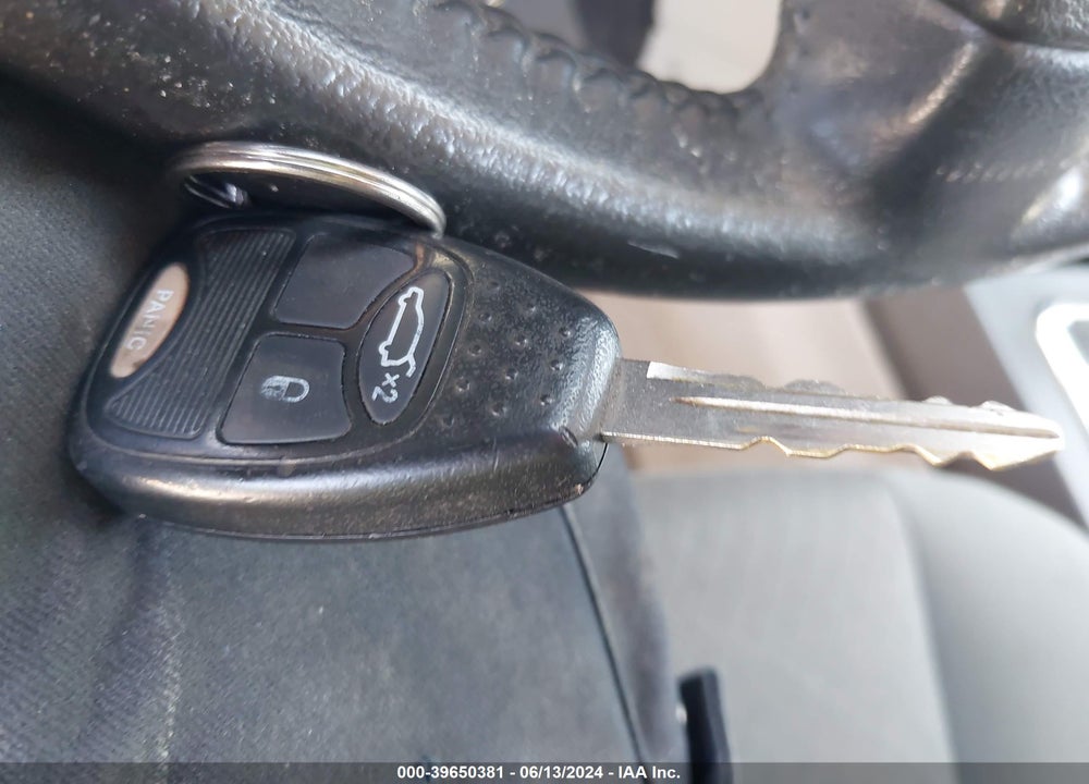2007 CHRYSLER PACIFICA TOURING VIN: 2A8GM68X57R161900