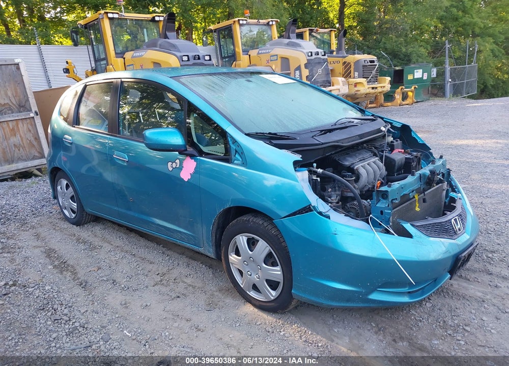 2012 HONDA FIT VIN: JHMGE8H34CC028270