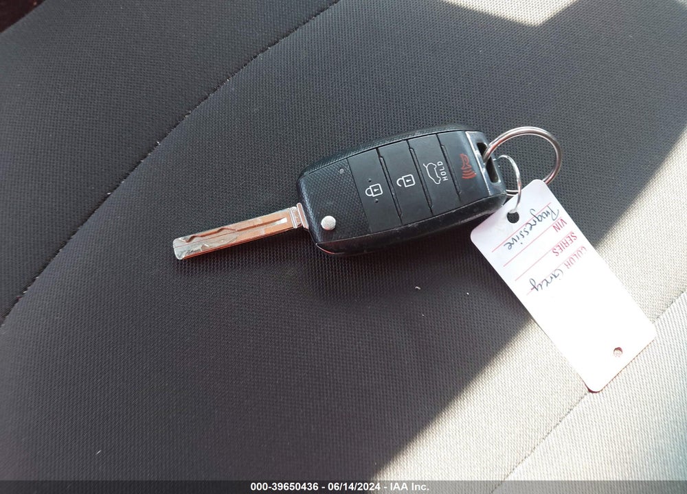 2019 KIA SOUL VIN: KNDJN2A22K7008905