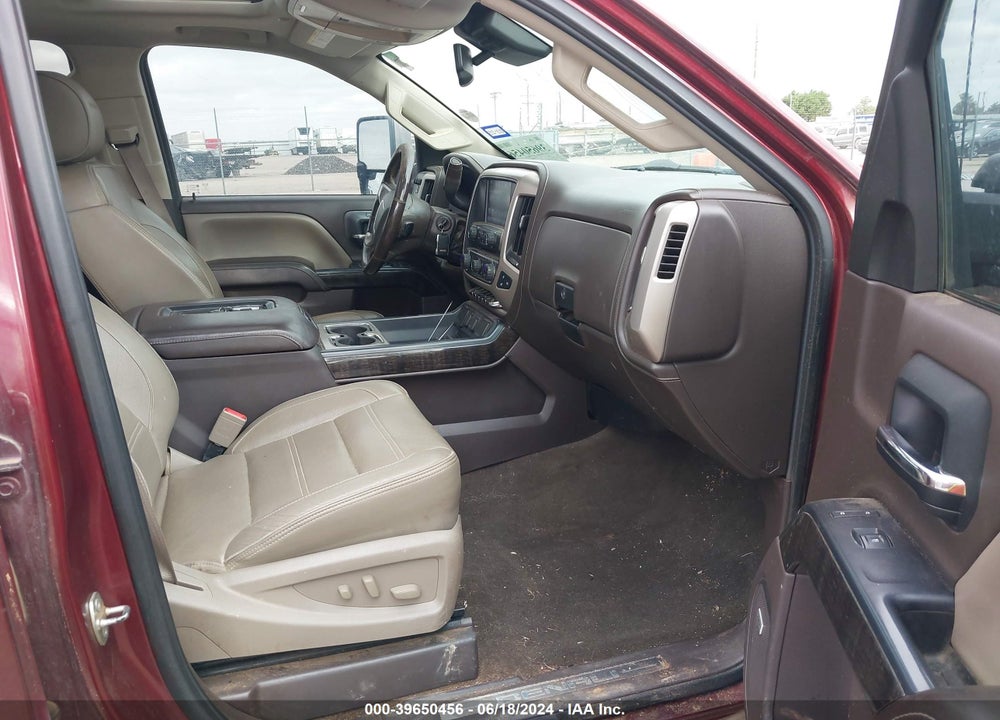 2016 GMC SIERRA 3500HD DENALI VIN: 1GT42YE86GF232134