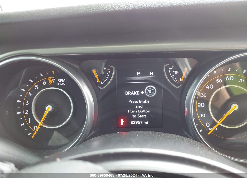 2018 JEEP WRANGLER UNLIMITED SPORT S 4X4 VIN: 1C4HJXDG0JW121349