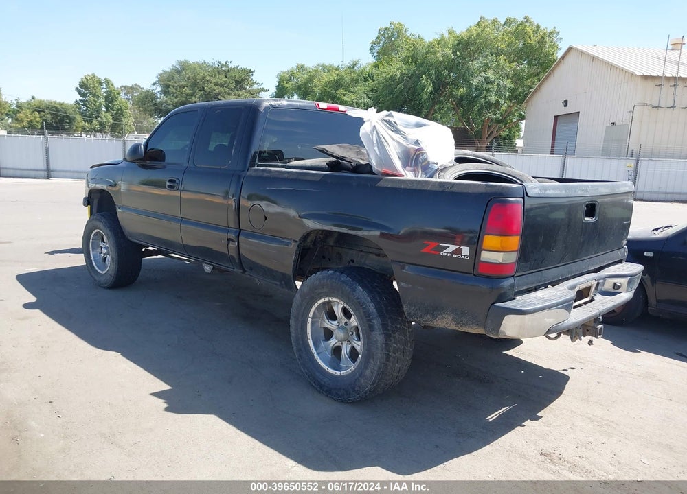 2004 GMC SIERRA 1500 SLE VIN: 2GTEK19TX41333027