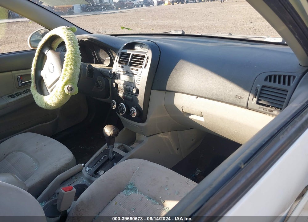 2009 KIA SPECTRA EX VIN: KNAFE221895628172