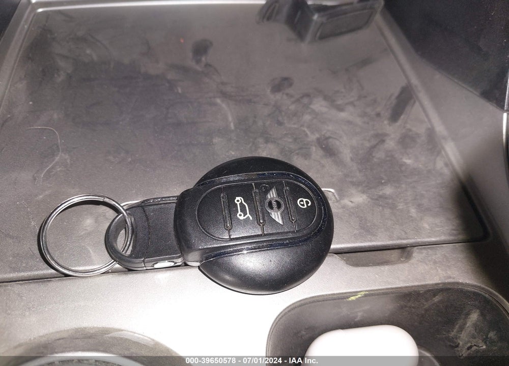2015 MINI HARDTOP COOPER VIN: WMWXM5C5XF3A60401