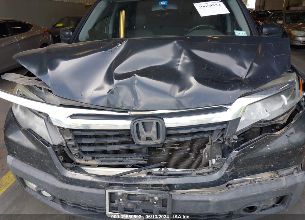 2017 HONDA RIDGELINE RTL-T VIN: 5FPYK2F62HB006696