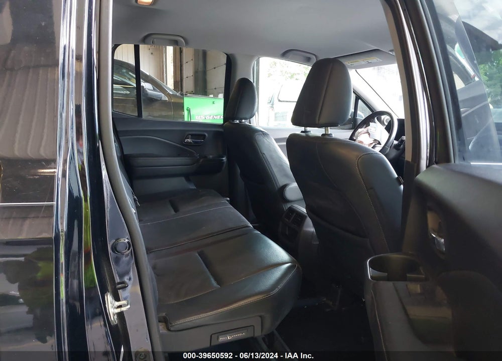2017 HONDA RIDGELINE RTL-T VIN: 5FPYK2F62HB006696