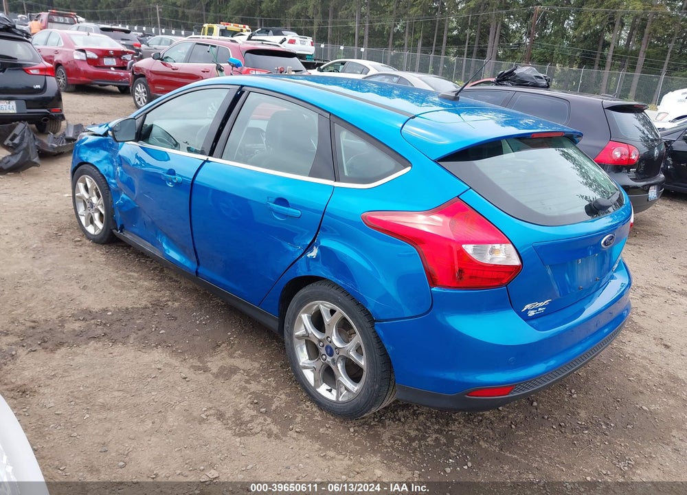 2014 FORD FOCUS TITANIUM VIN: 1FADP3N21EL143401