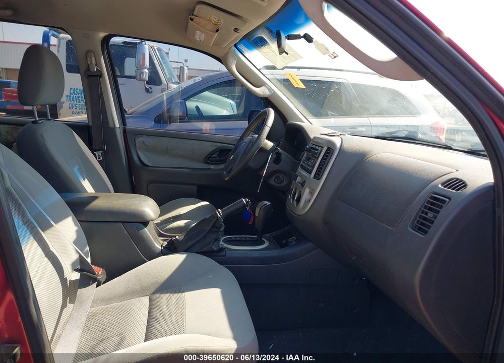 2005 FORD ESCAPE XLT VIN: 1FMYU931X5KC04974