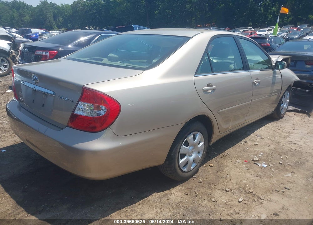 2004 TOYOTA CAMRY LE VIN: 4T1BE32K94U792881