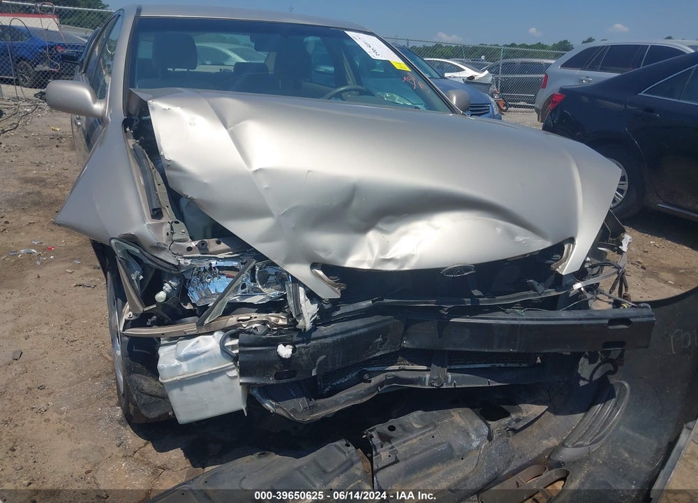 2004 TOYOTA CAMRY LE VIN: 4T1BE32K94U792881