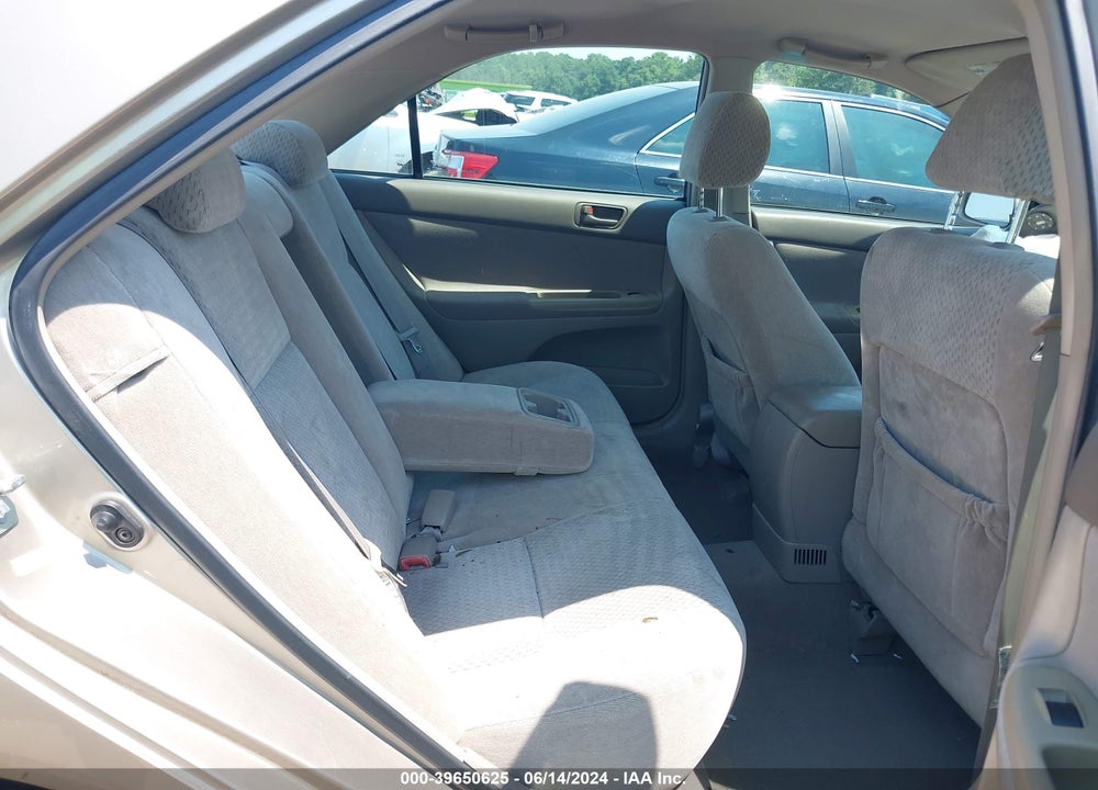 2004 TOYOTA CAMRY LE VIN: 4T1BE32K94U792881