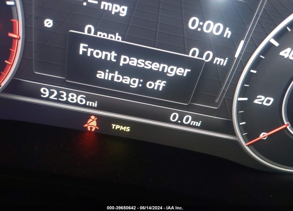2018 AUDI Q5 VIN: WA1CNAFY8J2017579